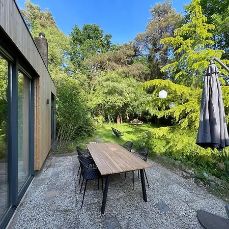 בית נופש In With Forest And Hot Tub, Cleaning Included זלהם